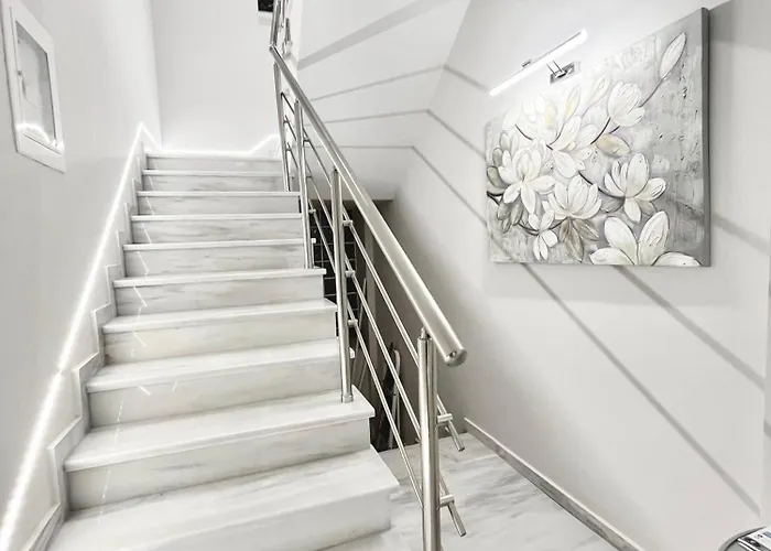 Blueline 1 * Лоутраки